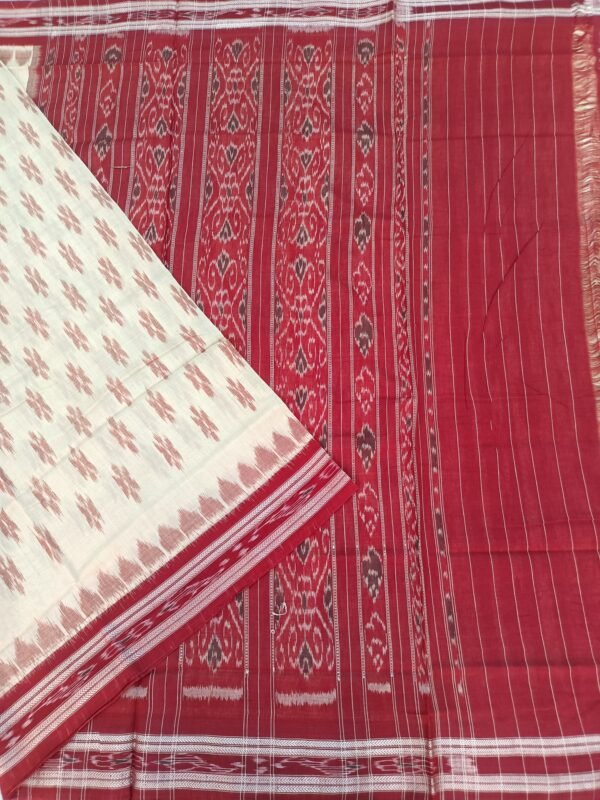 Offwhite sambalpuri cotton saree with maroon border and temples - Image 2