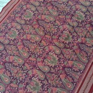 Peacock pattern sambalpuri cotton saree in burgundy and red - Image 7
