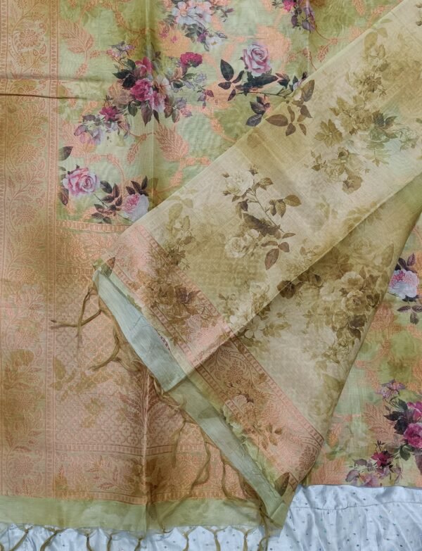 Green flower pattern art silk saree with blouse - Image 10