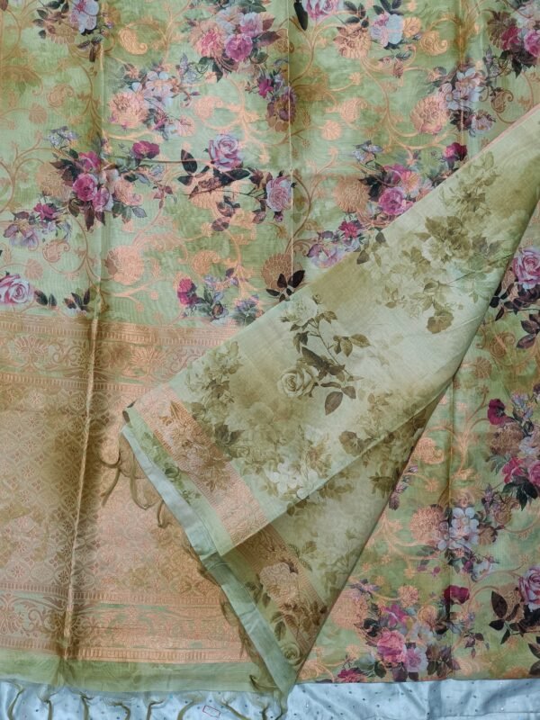 Green flower pattern art silk saree with blouse - Image 3
