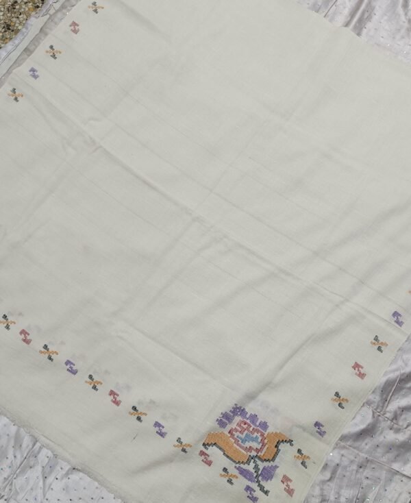 White Handloom Kani Kullu Jamawar Pashmina Yak shawl - Image 2