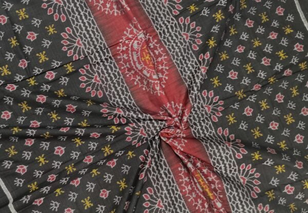 Black and maroon sambalpuri cotton fabric with tribal art - Image 3