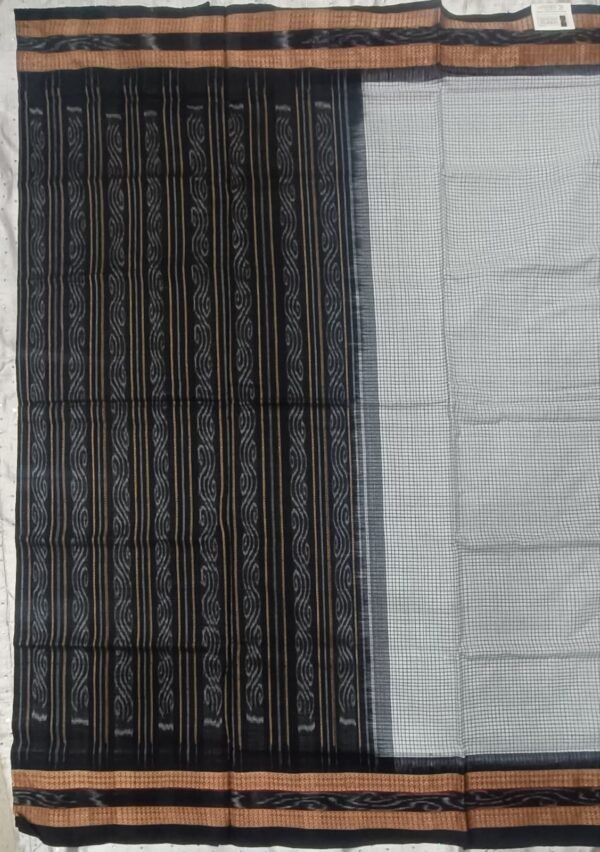 white Sachipar sambalpuri cotton saree with black border - Image 4