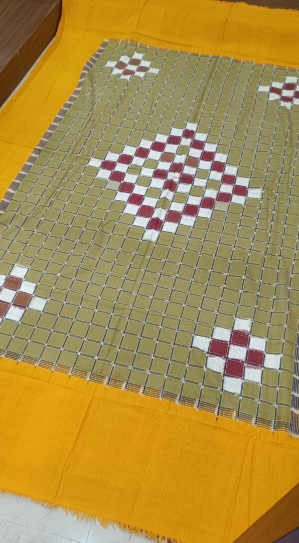Green checks sambalpuri single bedsheet with yellow border - Image 2