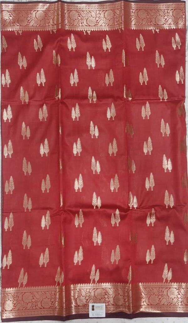 Red leaf pattern banarasi silk saree with zari work