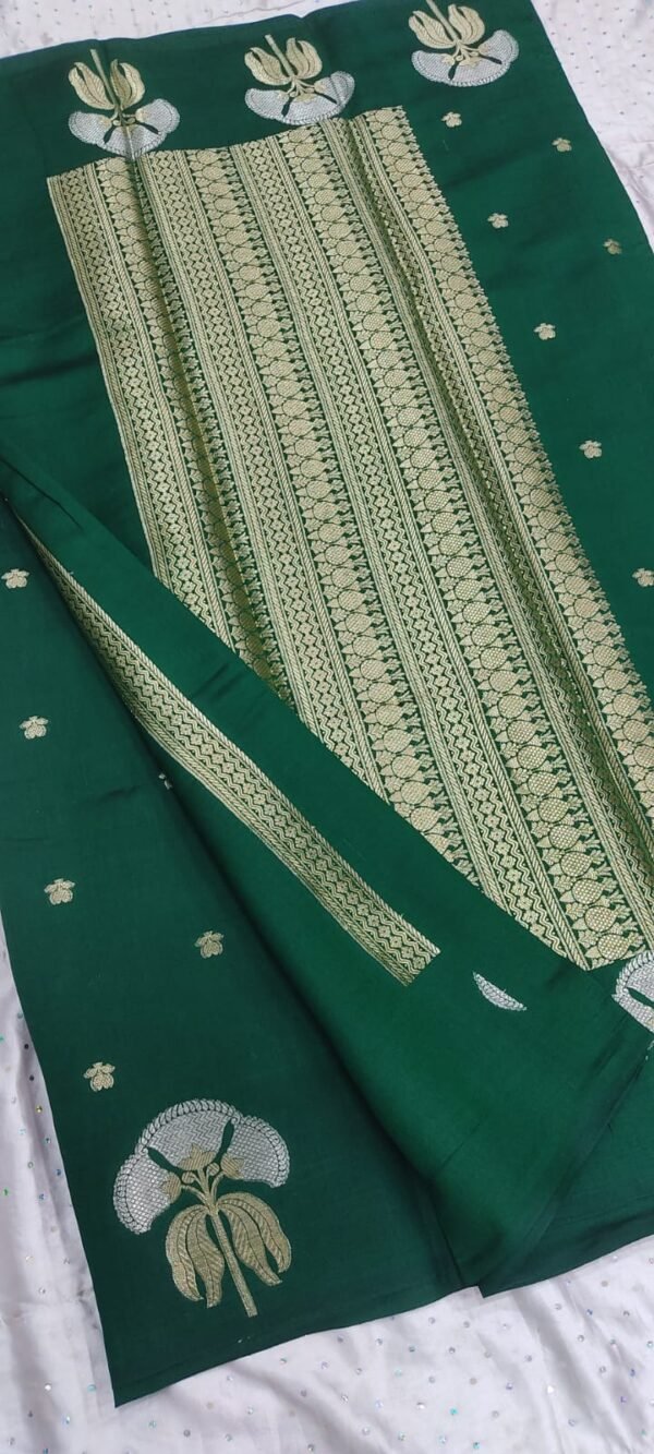 Green buti pattern pure banarasi soft silk saree with blouse - Image 10