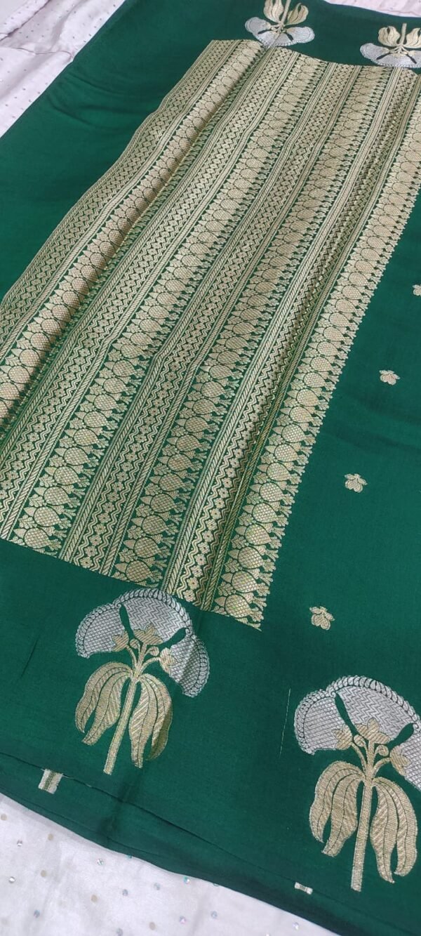 Green buti pattern pure banarasi soft silk saree with blouse - Image 7