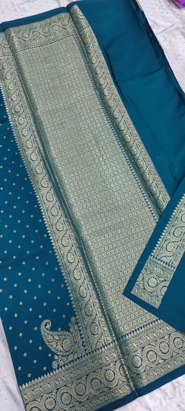 Green buti pattern pure banarasi soft silk saree with blouse - Image 8