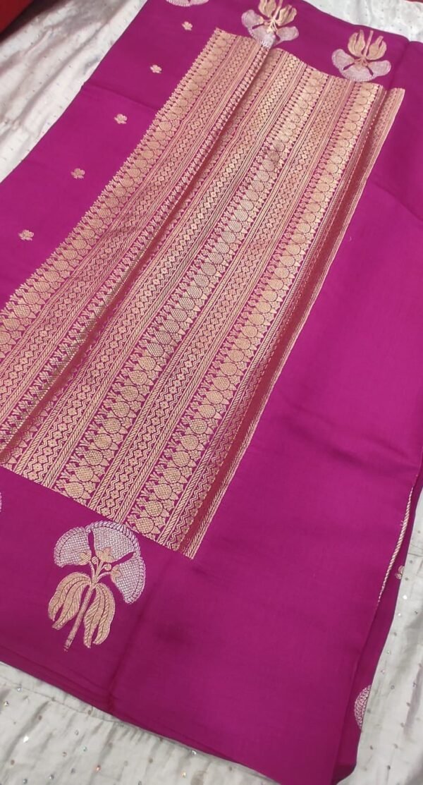Pink buti pattern pure banarasi soft silk saree with blouse - Image 6