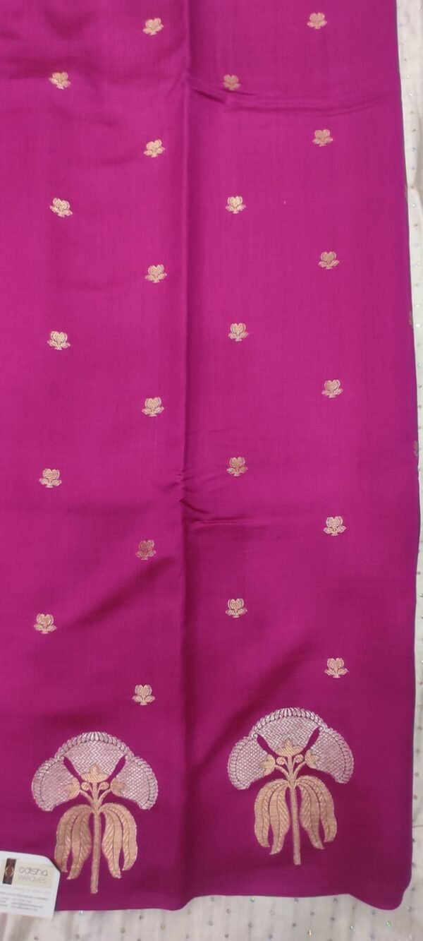 Pink buti pattern pure banarasi soft silk saree with blouse - Image 10