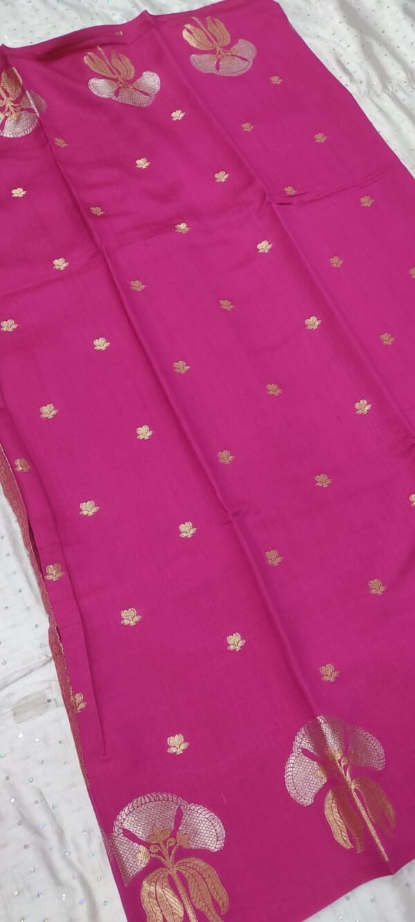 Pink buti pattern pure banarasi soft silk saree with blouse - Image 3
