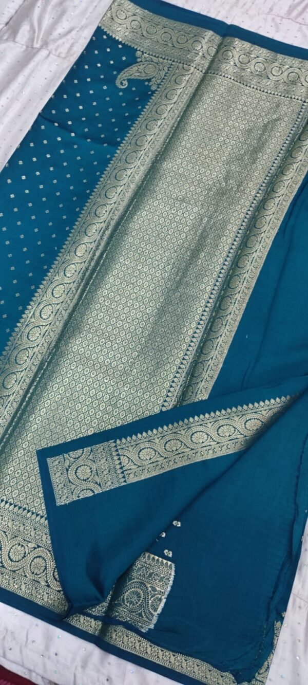 Green buti pattern pure banarasi soft silk saree with blouse - Image 7