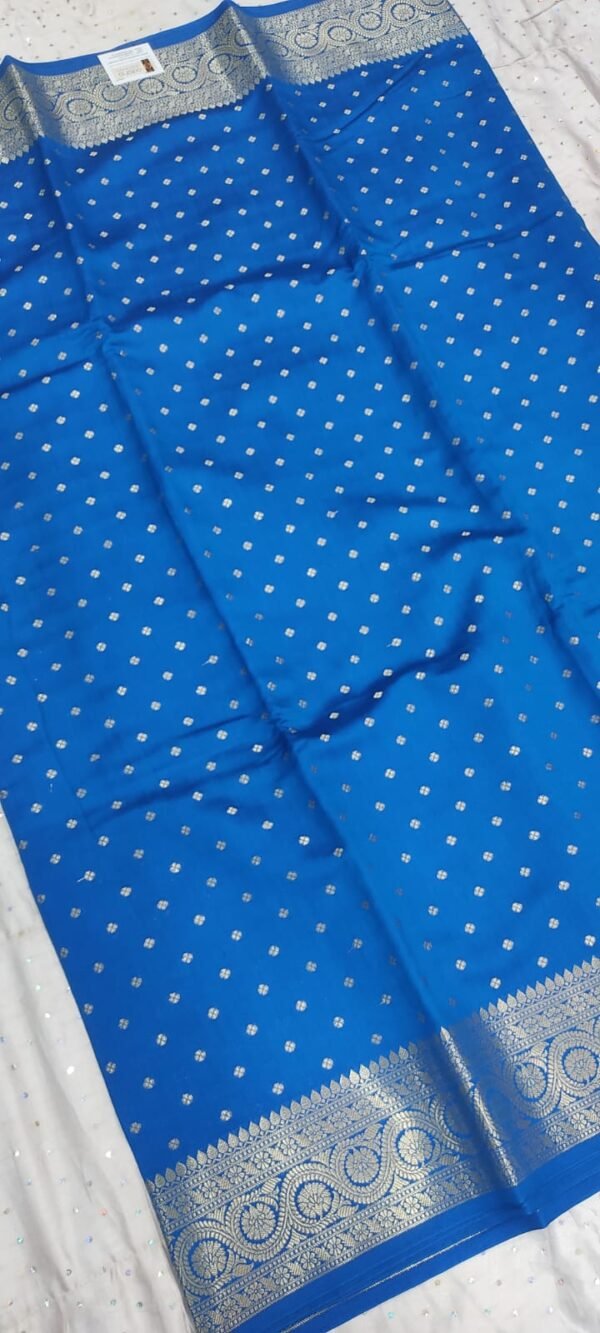 Blue buti pattern pure banarasi soft silk saree with blouse - Image 7