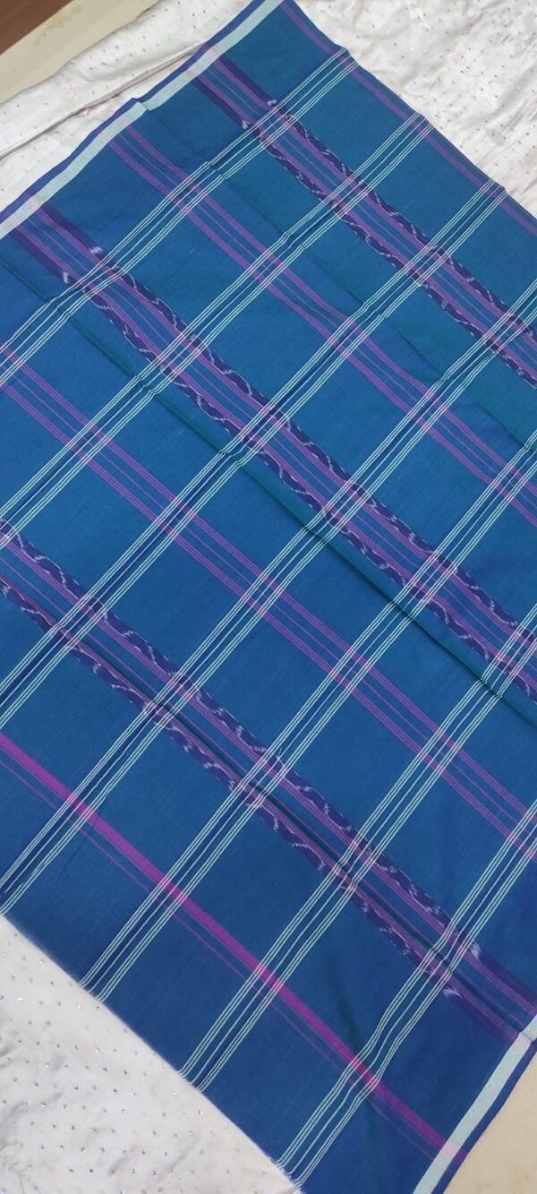 Blue checks sambalpuri cotton lungi - Image 3