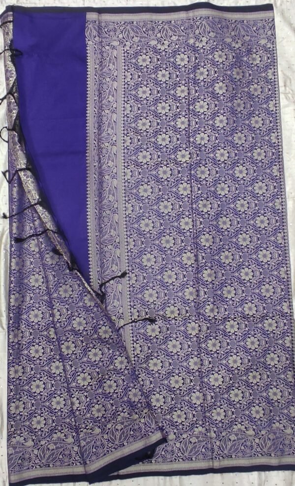 Blue resam work banarasi silk saree with blouse - Image 9