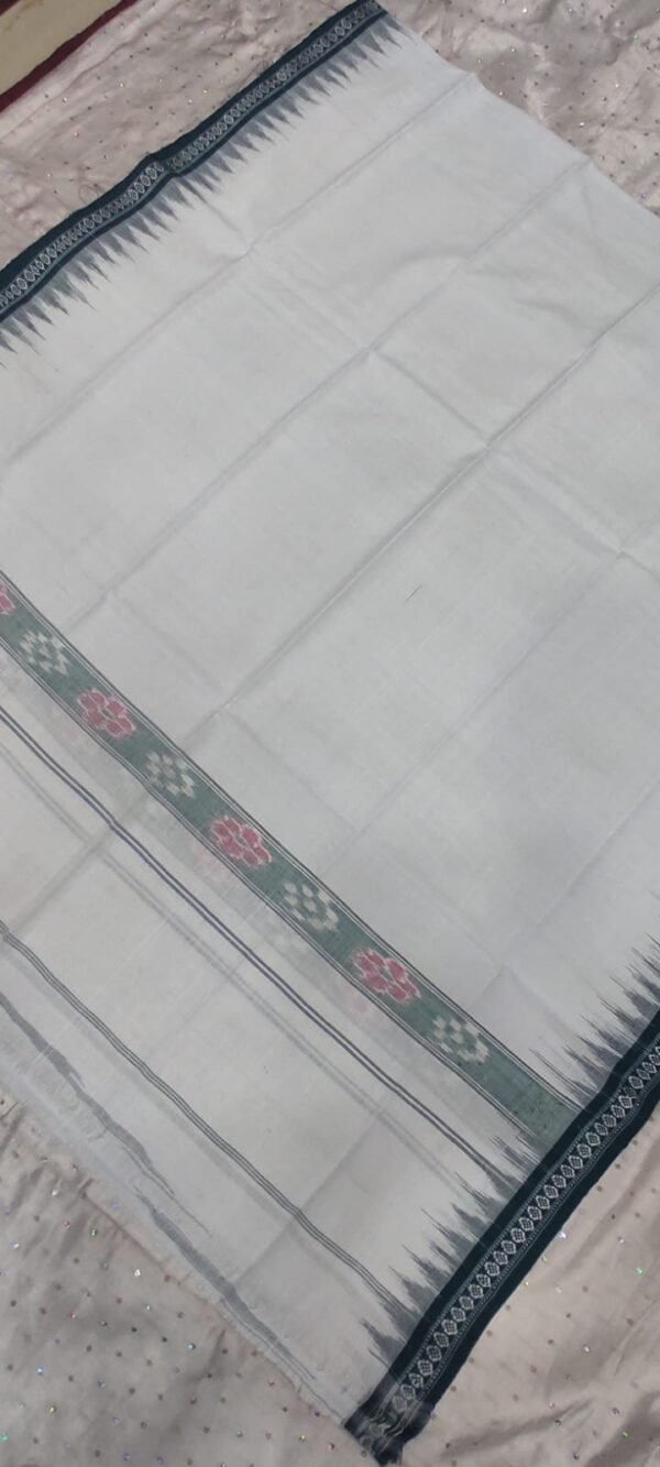 White cotton towel green rudraksh border - Image 2