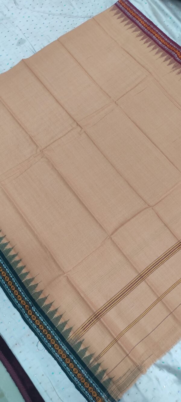 Brown cotton towel with ganga yamuna border - Image 4