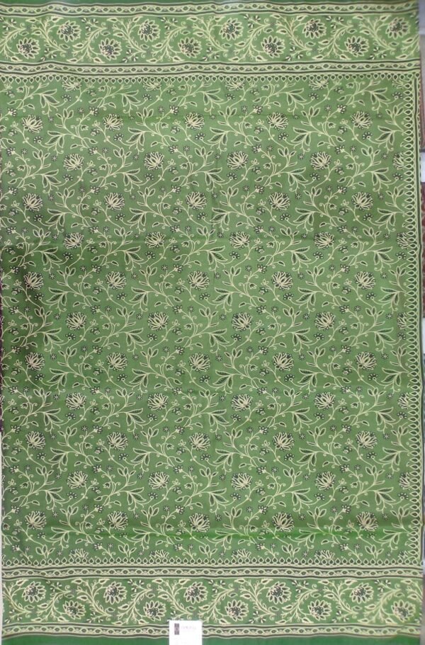 Green flower pattern banarasi silk saree with blouse