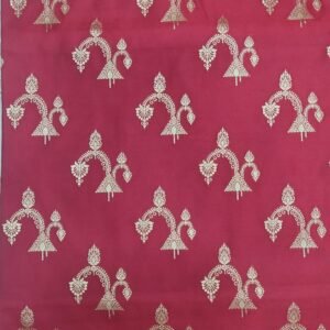 Maroon flower pattern banarasi silk saree with zari work
