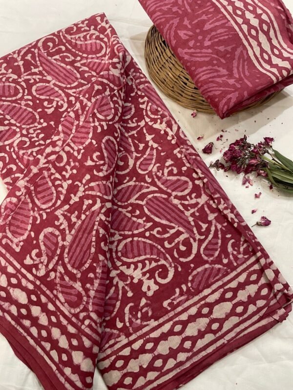 Maroon flower pattern hand print mulmul cotton saree with blouse