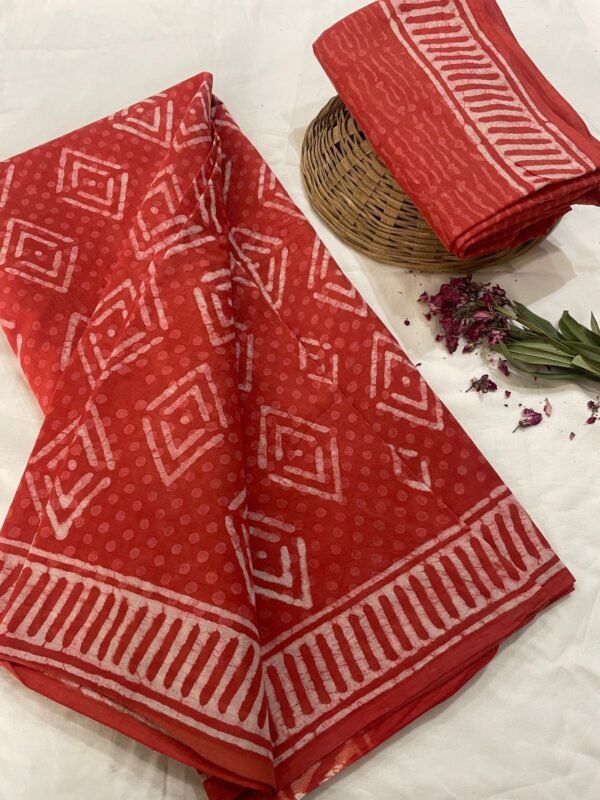 Red flower pattern hand print mulmul cotton saree with blouse