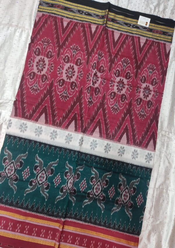 Maroon and green sambalpuri cotton saree with flower pattern - Image 2
