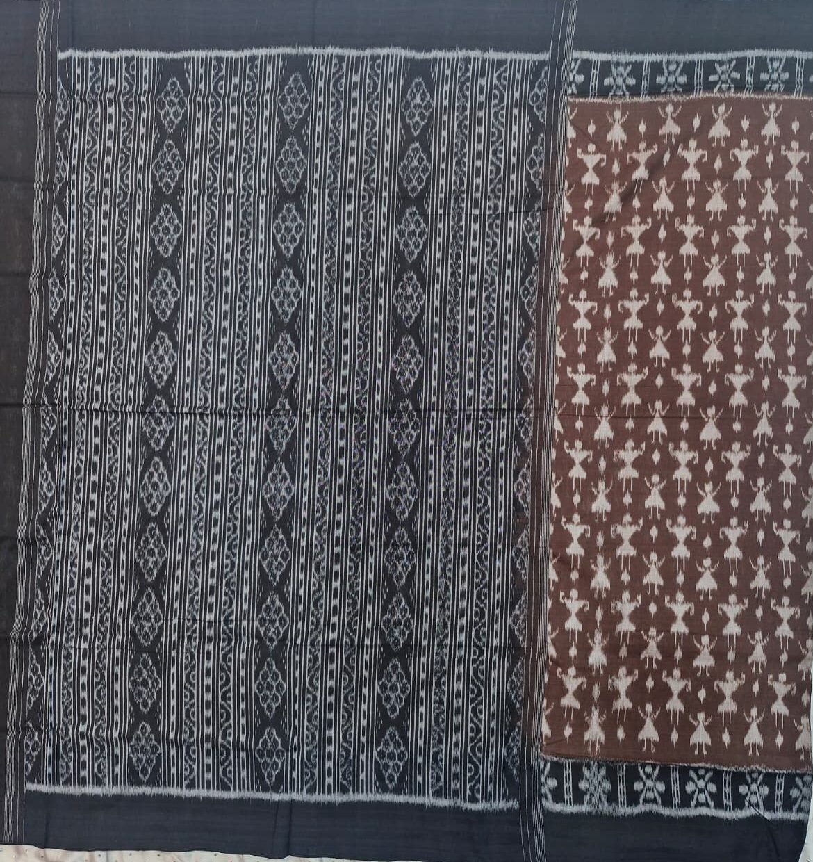 Brown and black tribal art pattern sambalpuri cotton saree with blouse - Image 4